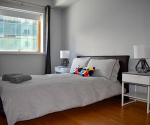 Central 2 Bedroom Flat With Balcony Views Dublin Ireland
