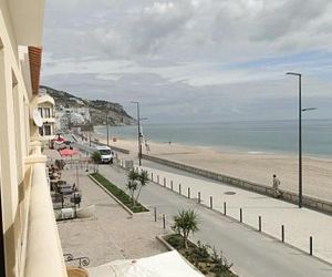 Luxuoso apartamento na praia Sesimbra Portugal