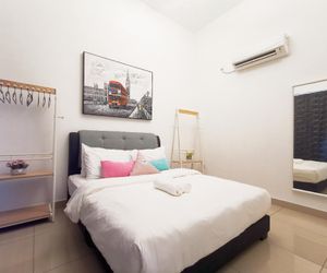 Austin Manhattan  WIFI (5pax) #6@JB City  Home Ulu Tiram Malaysia