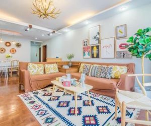Zhuhai Xiangzhou District ·Locals Apartment· Gongbei Port·00158350 Locals Apartment 00158350 Zhuhai China