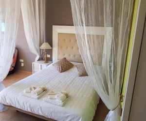 Lili Loft l Ametlla de Mar Spain