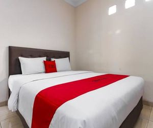 RedDoorz Plus Near Taman Lalu Lintas Bandung Bandung Indonesia