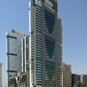 NearBy Hotel