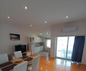 Apartmani Zvonimir Vodice Croatia