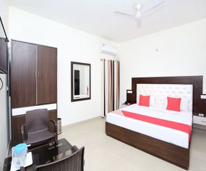 OYO 10537 Star City Inn Chandigarh India