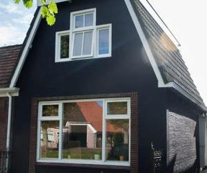 Heerlijk Huis aan het IJsselmeer Stavoren Netherlands