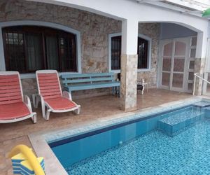 Maranata Casal com Piscina Peruibe Brazil