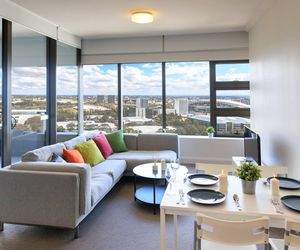 Homey cozy unit with panoramic view & Free carpark Homebush Bay Australia