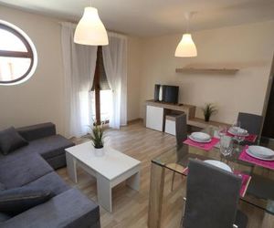 Apartamento turisticos Puente Romano P3 2-A Salamanca Spain