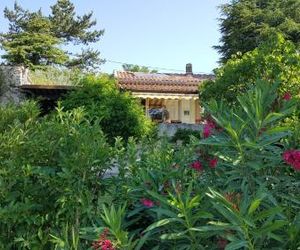 Villa avec jardin et piscine en Haute Provence Forcalquier France