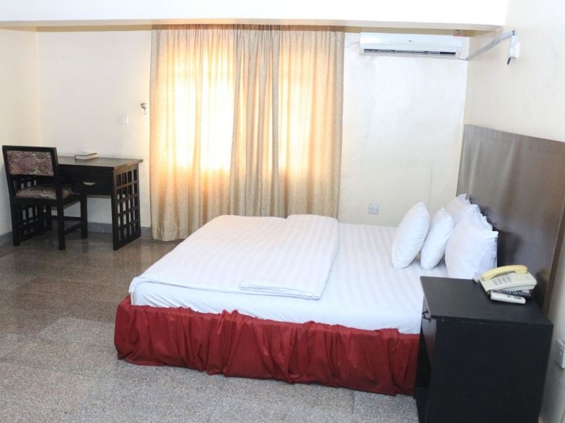 Hotel Photo 3