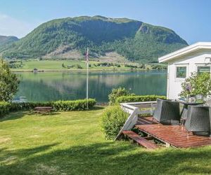 Two-Bedroom Holiday Home in Malmefjorden Molde Norway