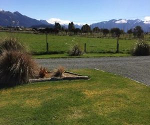 Acheron Cottages Manapouri New Zealand