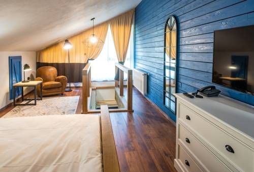 Hotel Photo 6