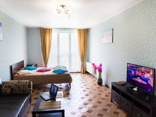 Большая Квартира с лоджией евродвушка Центр пешком