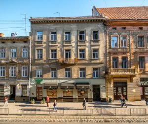 Art Deco Central Rooms Lvov Ukraine