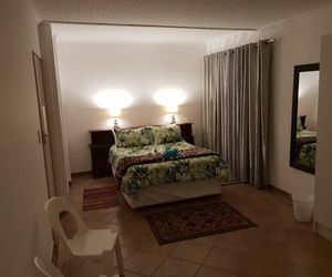 House 36 : Airport Lodge - Free-wifi Kempton Park South Africa