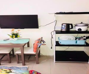 Shanilyn Residency @ Urban Deca Tower w/Netflix Mandaluyong Philippines