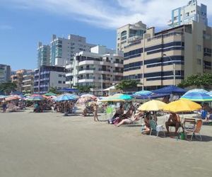 Meia Praia 150 metros mar Itapema Brazil