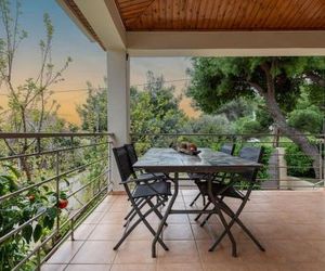 cosy house near the airport and the beach Porto Rafti Greece