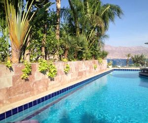 GRAND LOFT 8M DE HAUTEUR PISCINE 20M DE LONG CHAUFFEE A 300m DE LA MER Eilat Israel