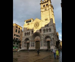 " Dal Duomo di San Lorenzo " mansarda con ascensore Genoa Italy