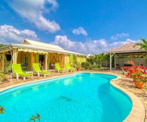 Villa with swimming pool (MQSA27) Sainte Anne Martinique