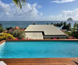 Maison avec piscine à 100 mètres de la plage Le Diamant Martinique