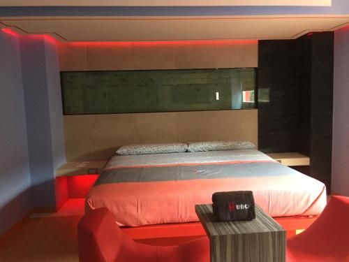 Hotel H – Arena Adults Only