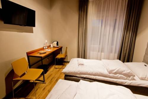 Hotel Photo 1