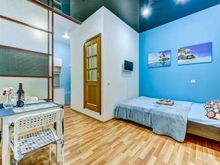 Tropical Apartment next to Nevsky