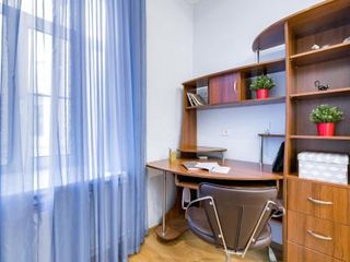 2 к.кв. + парковка на Мойке 14 (200 м до Эрмитажа)