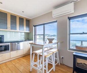 9 Blue Vista, 13 Victoria Parade - Studio with stunning views Nelson Bay Australia