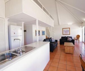 Osprey Holiday Village Unit 123 - Blissful 3 Bedroom Holiday Villa with a Pool in the Complex Exmouth Australia