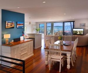 Cossies, 2/273 Corrie Parade - stunning views & air conditioned Corlette Australia