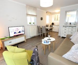 Villa Karola Whg.14 mit Balkon Ostseebad Goehren Germany