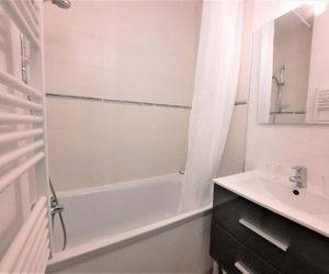Apartment Appartement 4 personnes aux ménuires avec vue sur la montagne Les Menuires France