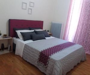 Comfortable 4th fl flat ideal for up to 8 people Pyrgos Greece