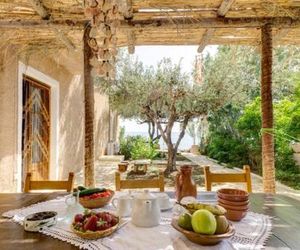 Mesodokia Homes Agia Fotia Greece