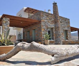 The Hill Top House in Kea Ioulida Greece