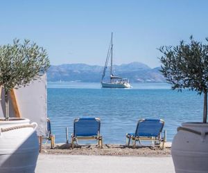 Christina Beachfront Rooms Agios Georgios Argyradon Greece