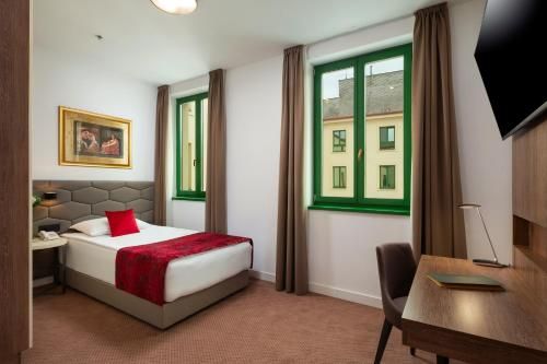 Hotel Photo 3