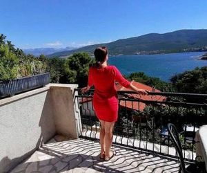 Apartment in Karin Gornji with sea view, balcony, air conditioning, Wi-Fi (4207-2) Obbrovazzo Croatia