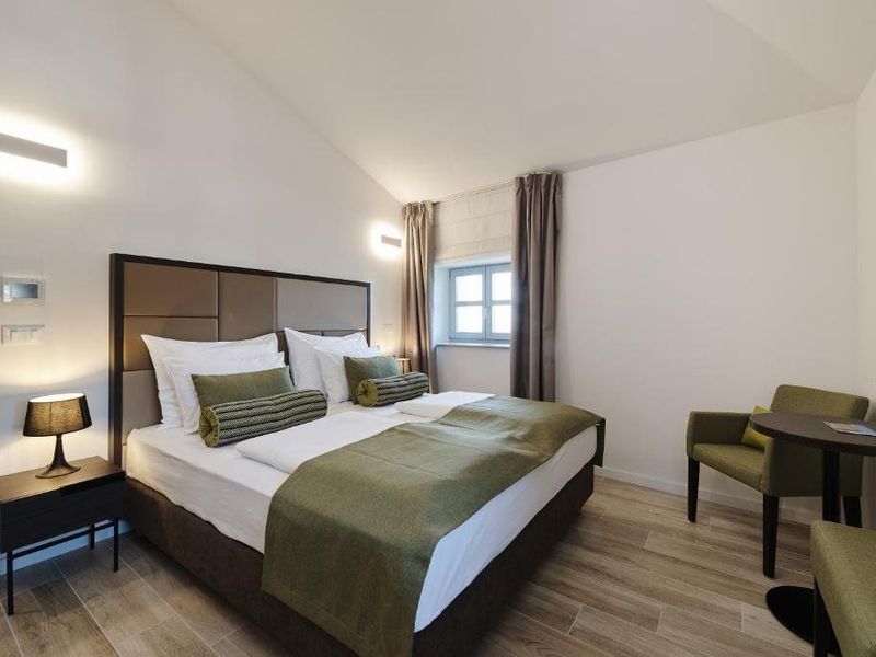 Hotel Photo 8