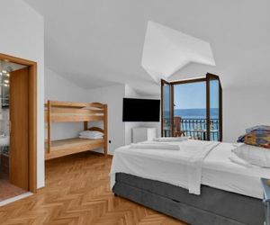 Room 79-8 Duce Croatia