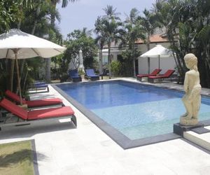 Explorer Lombok from The Shared Pool For 2 Mangsit Indonesia