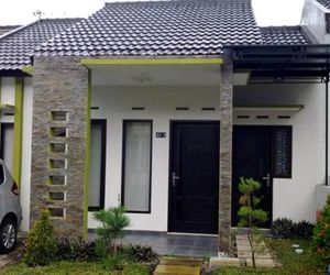 Villa Unique Mutiara Panderman Batu Indonesia