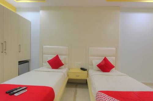 Capital O 15965 Hotel Nandi Gateway