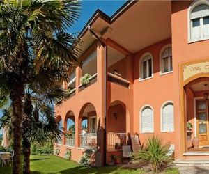 Villa Telli Garda Italy