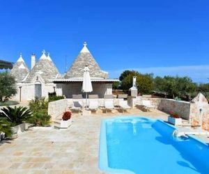 Trullo Leonardo Cisternino Italy